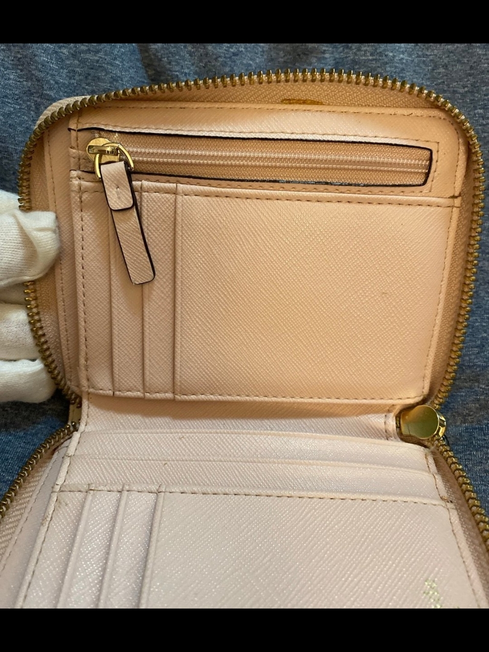 kate spade Blush Zip Wallet - Picture 6 of 10